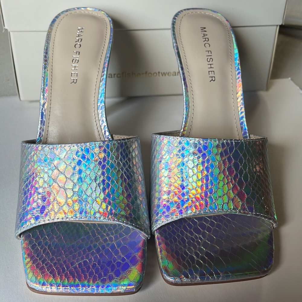 Marc Fisher Womens Danria Heeled Dress Sandal, Silver Size 7.5M